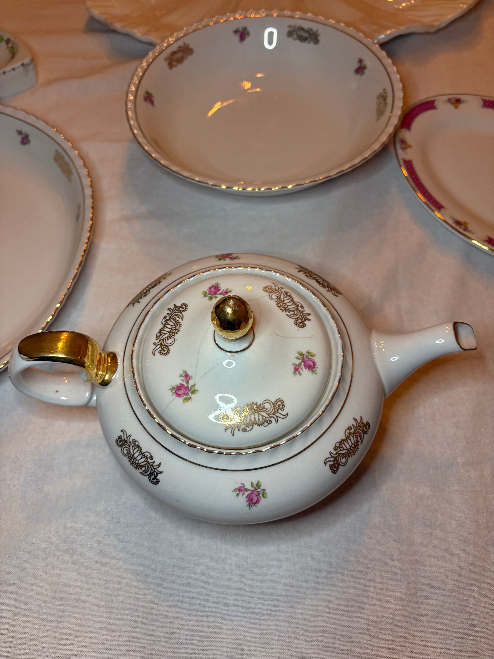 Roze rozen schalen set (& gratis thee pot)