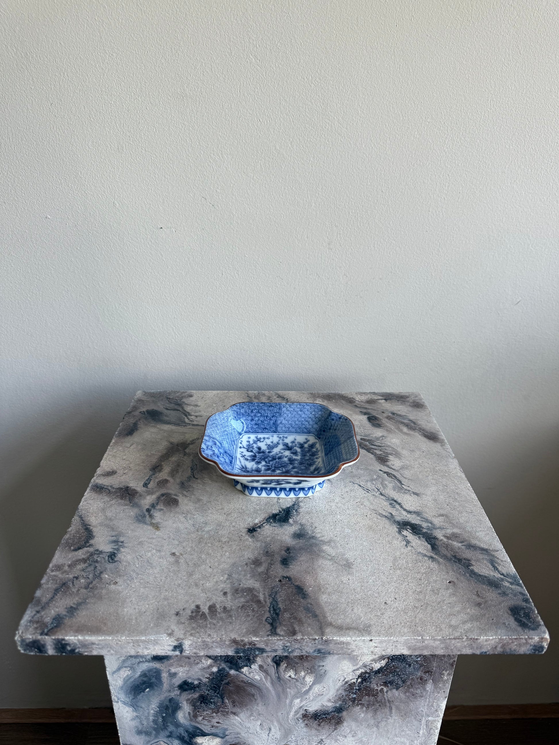 vierkant Japans gemerkt schaaltje