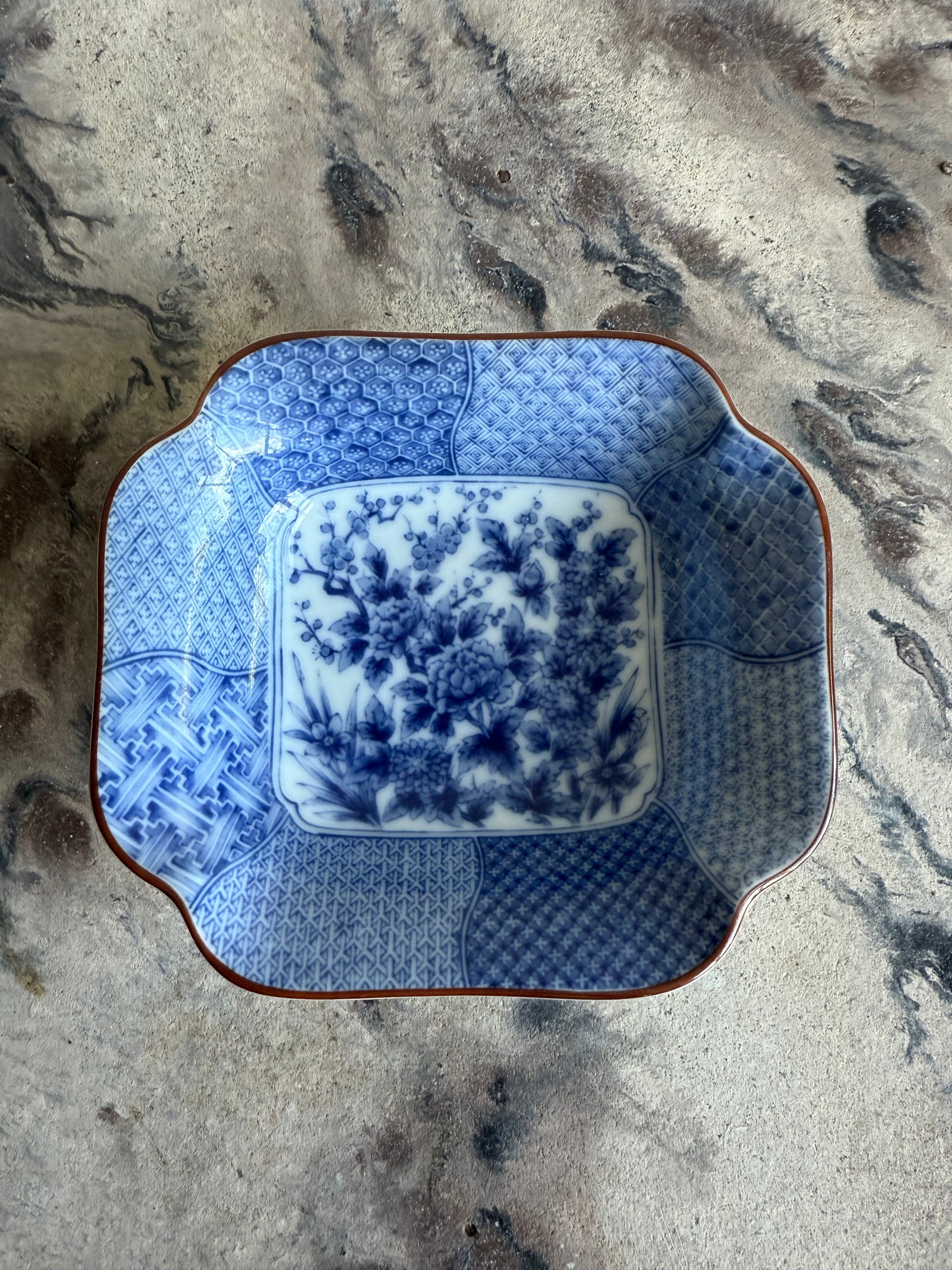 vierkant Japans gemerkt schaaltje