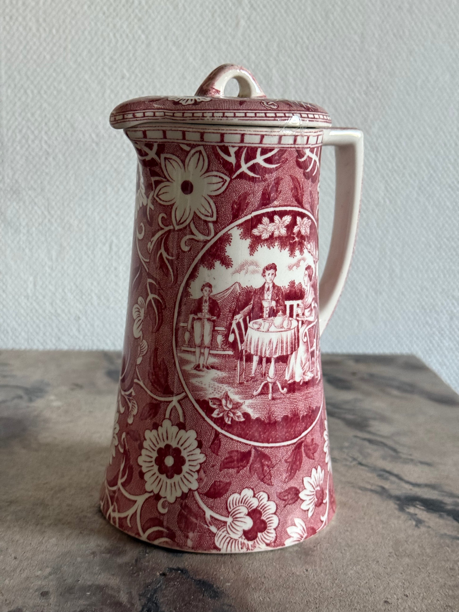 aardewerk amstelkan  'tea drinker'