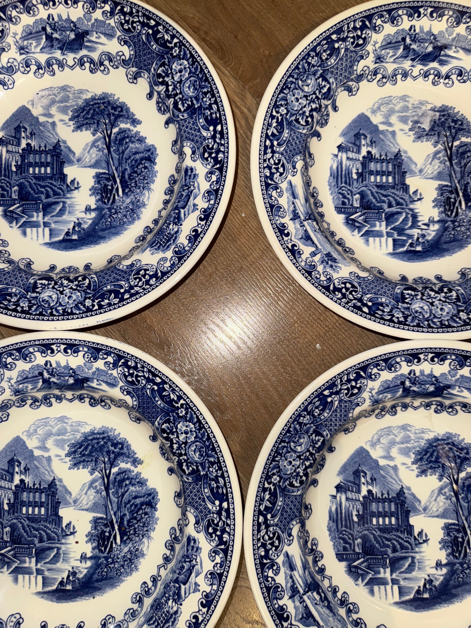 P. regout Royal sphynx borden 4st.