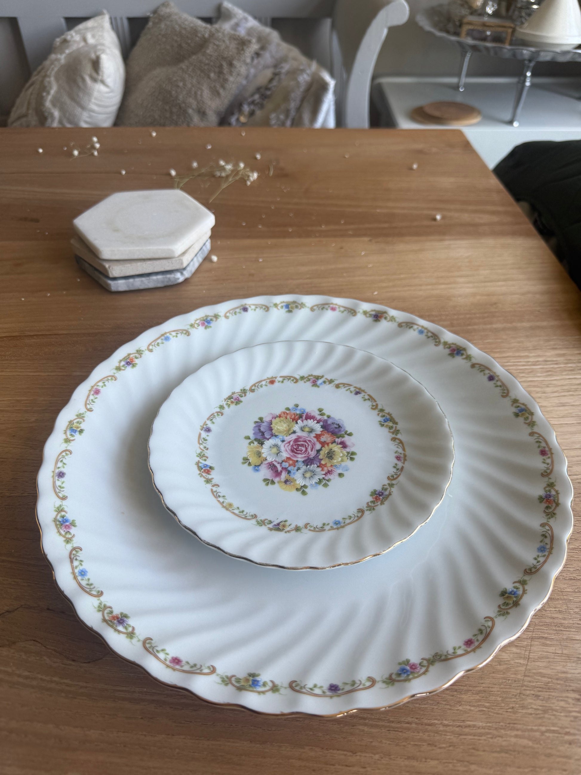 taartbord + schotel gouden rand set