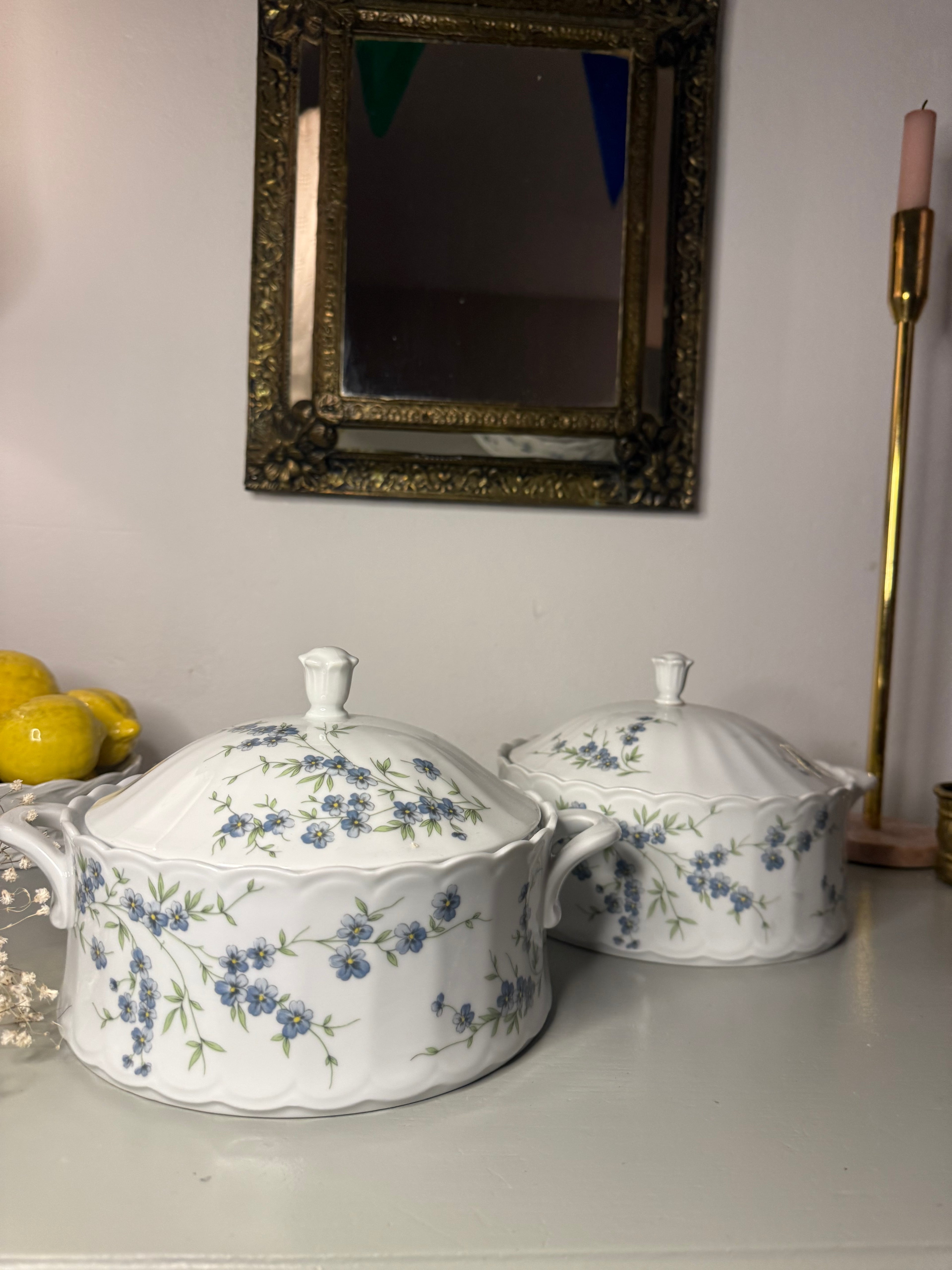 Blauwe bloemen opdek schalen 2st.