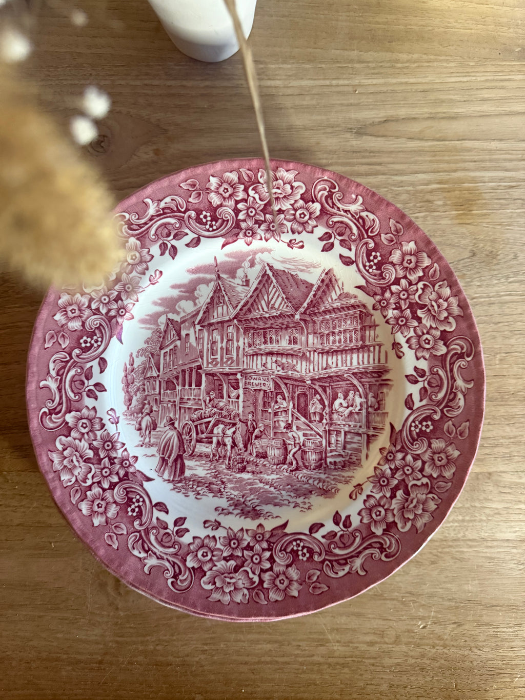 Royal Turdor borden roze “17th century England”  (6st.)