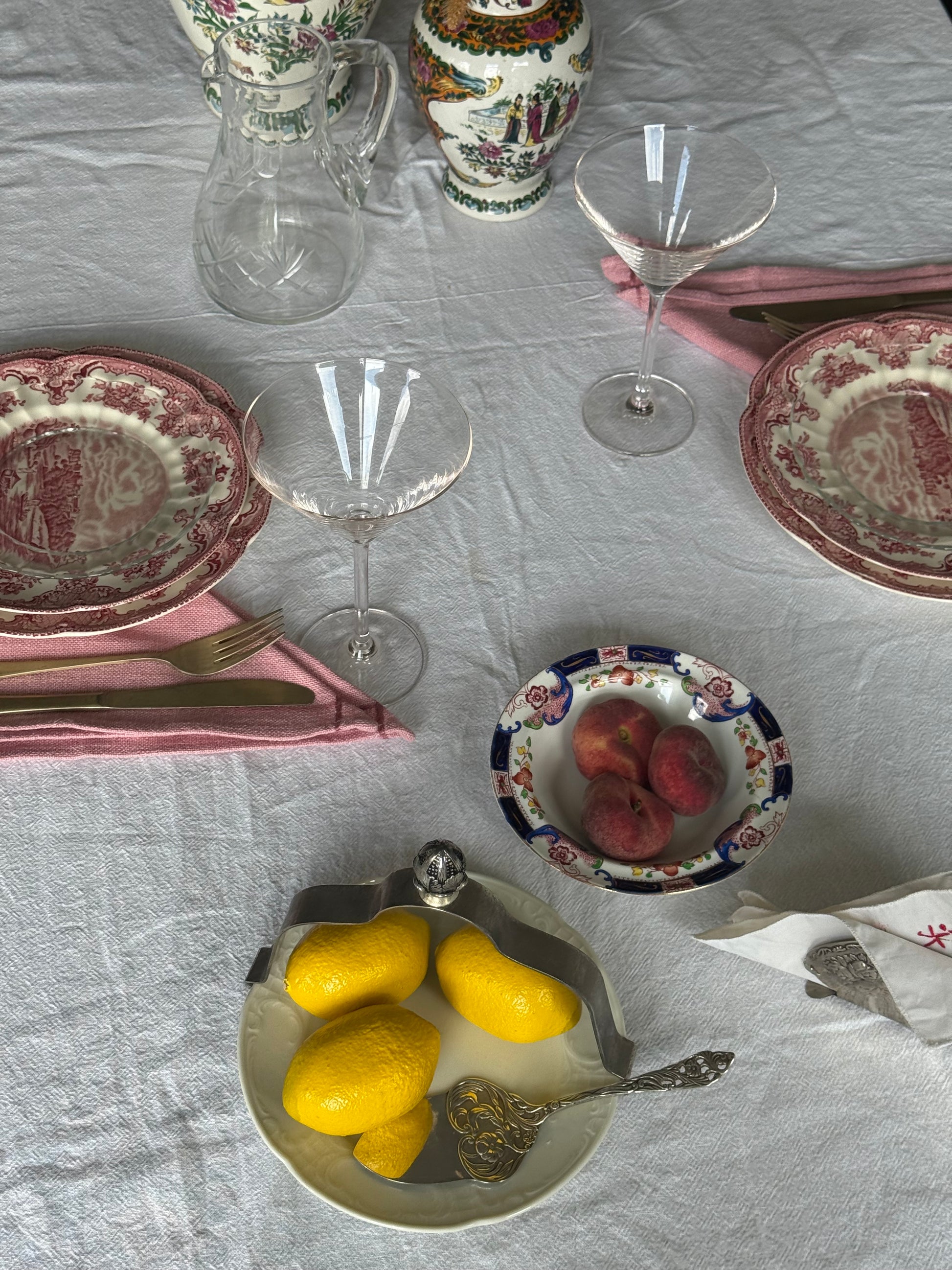 2 gangen roze borden - Johnson brothers England