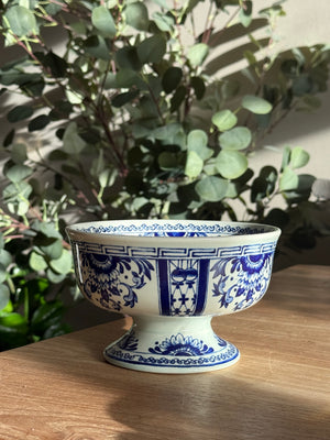 Antieke Boch kom op voet “Amsterdam” decor.