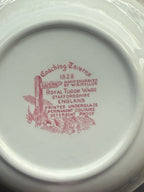 Coaching Taverns schaal in roze - Johnson Brothers, England