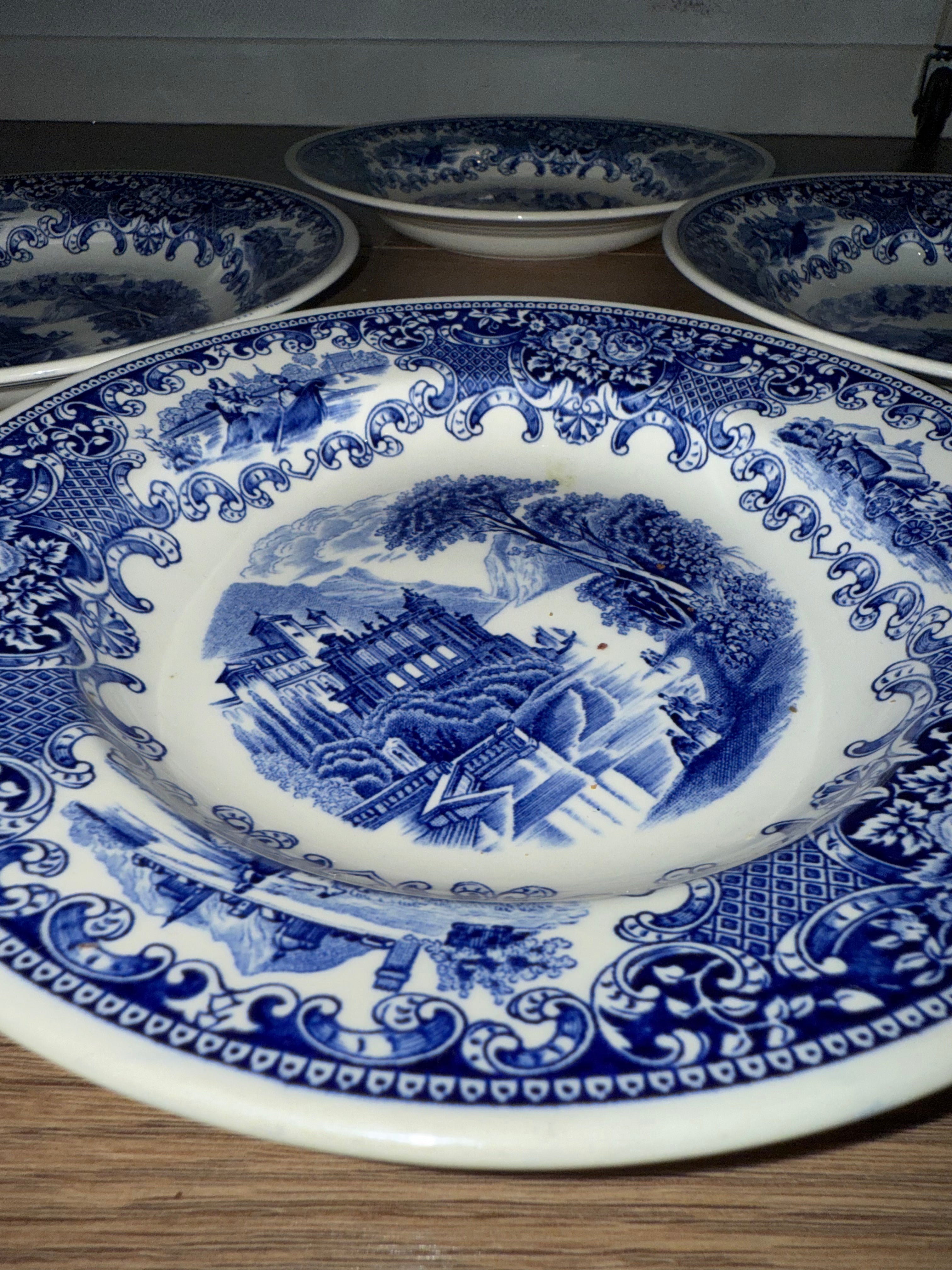 P. regout Royal sphynx borden 4st.