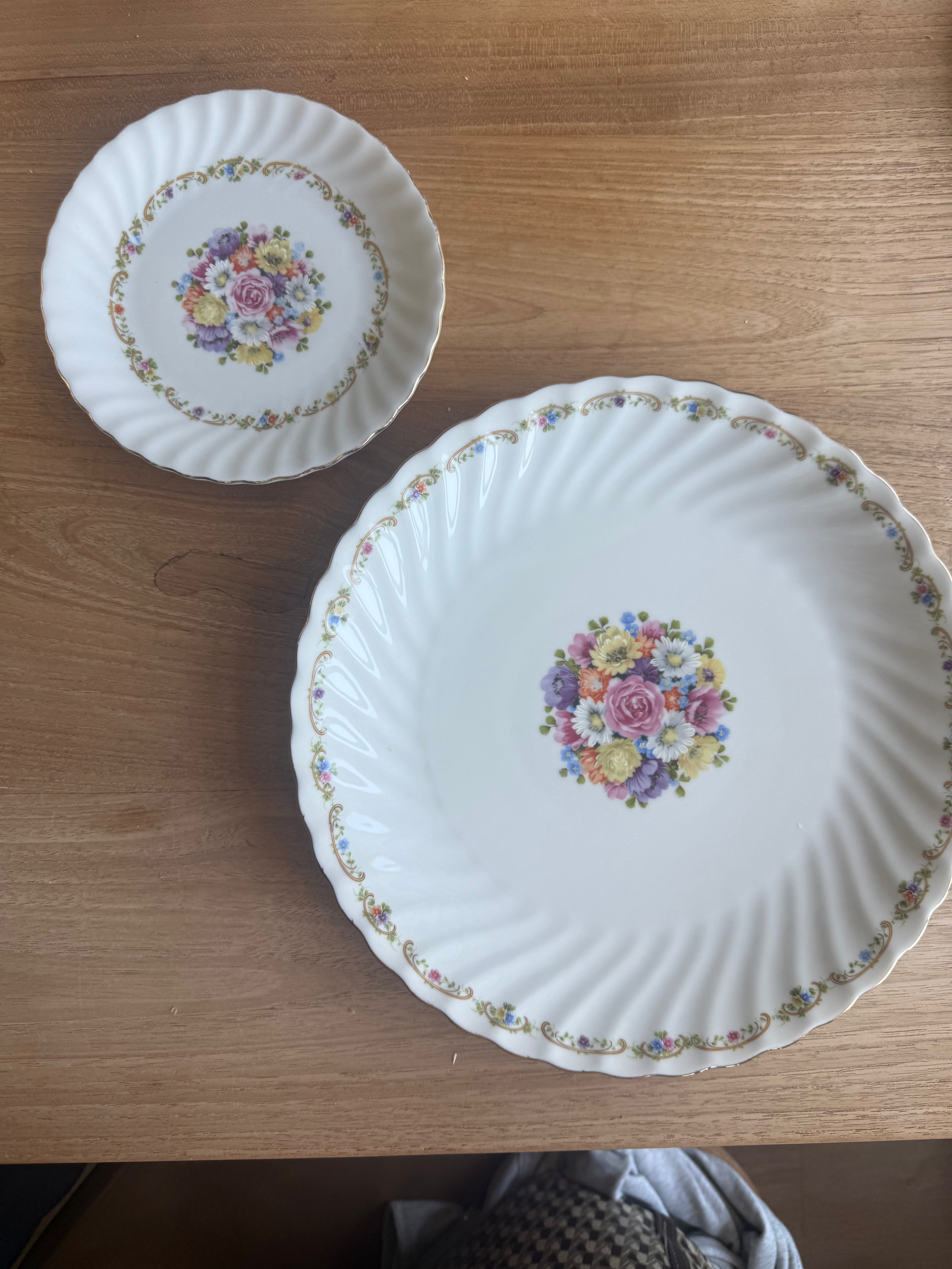 taartbord + schotel gouden rand set