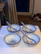 porseleinen soepkommen & lepels  gouden randje en draken (4st)