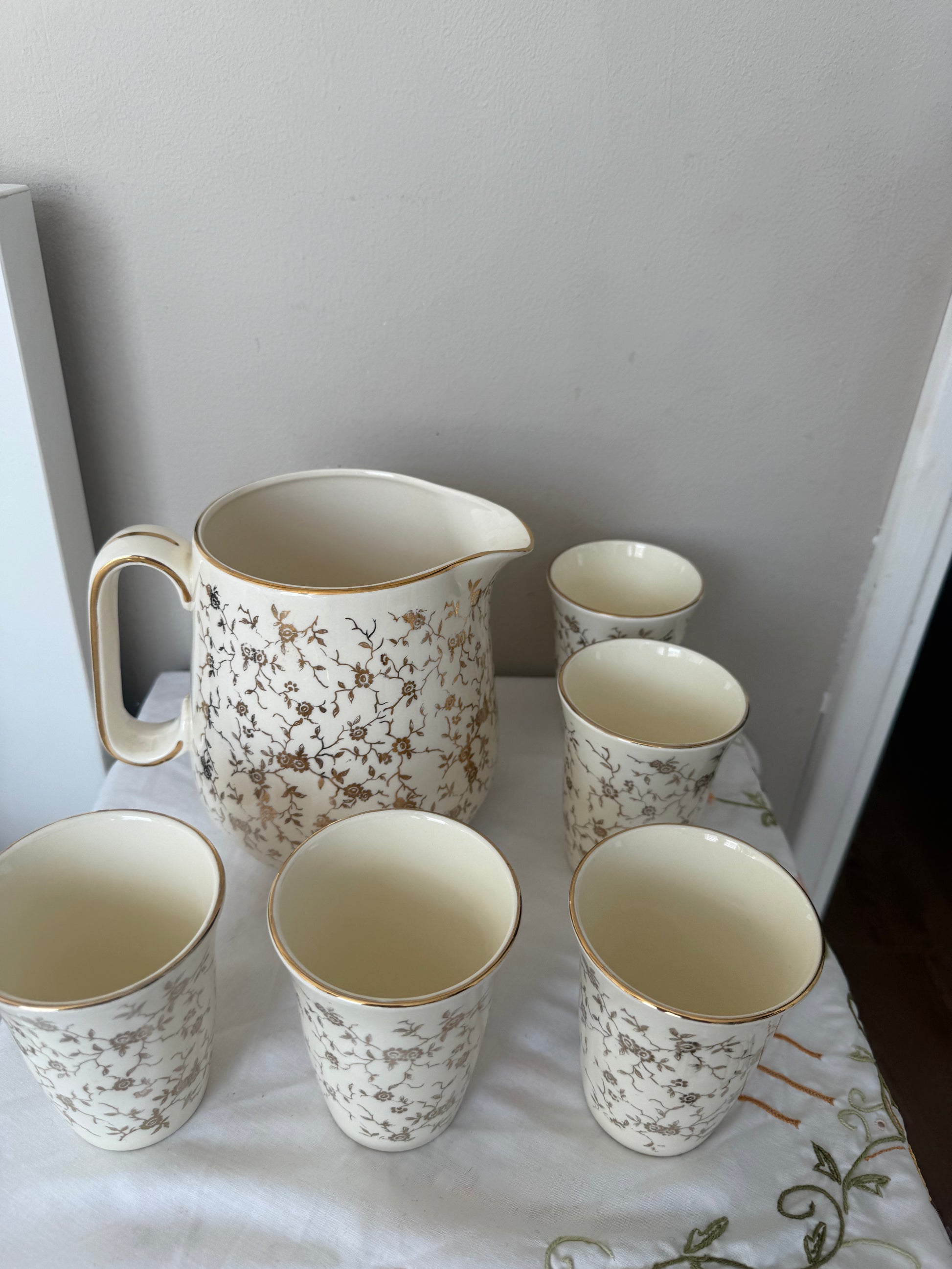 Mosa maastricht kan en bekers