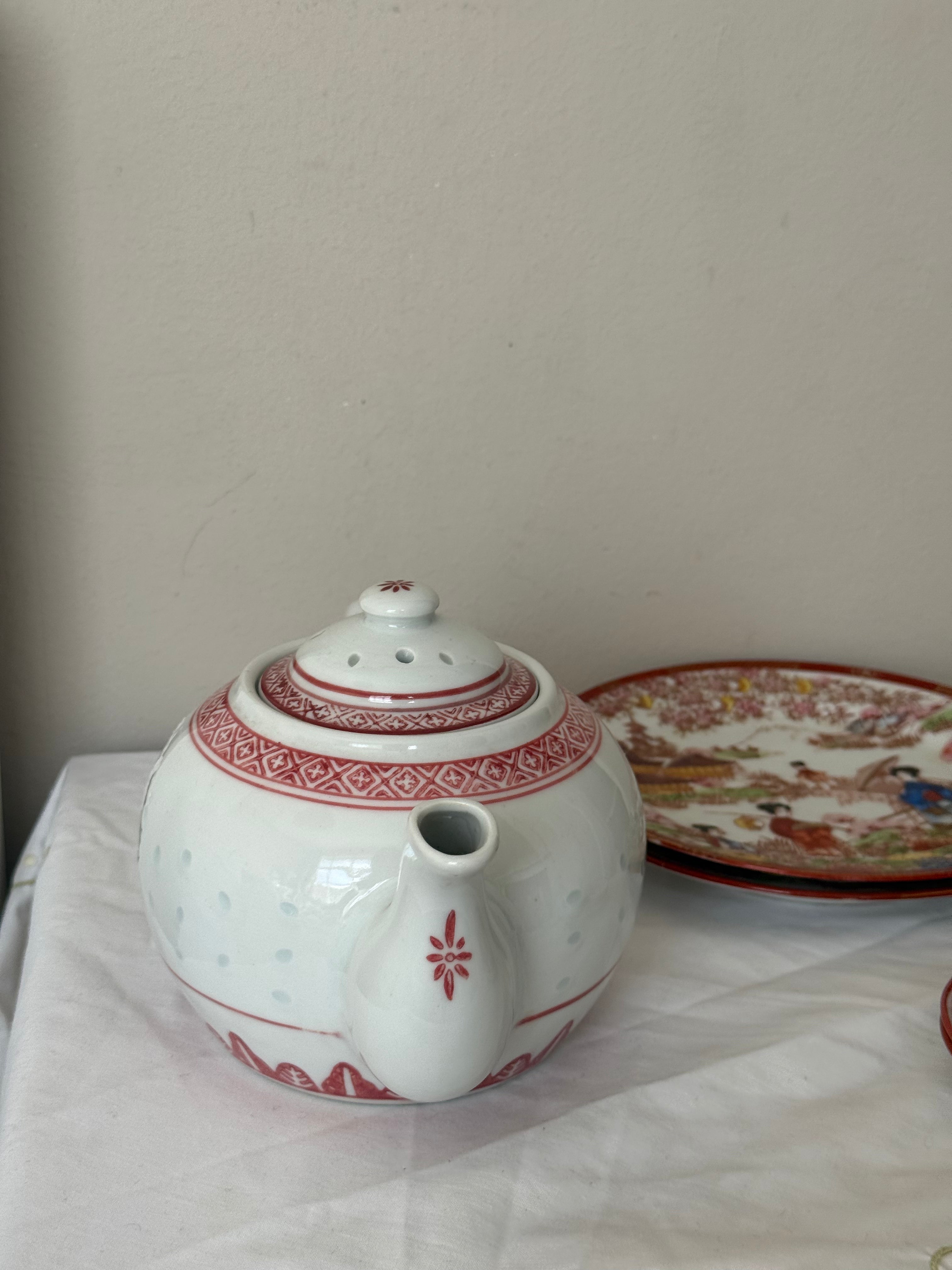 Rode rijstkorrel Theepot uit China