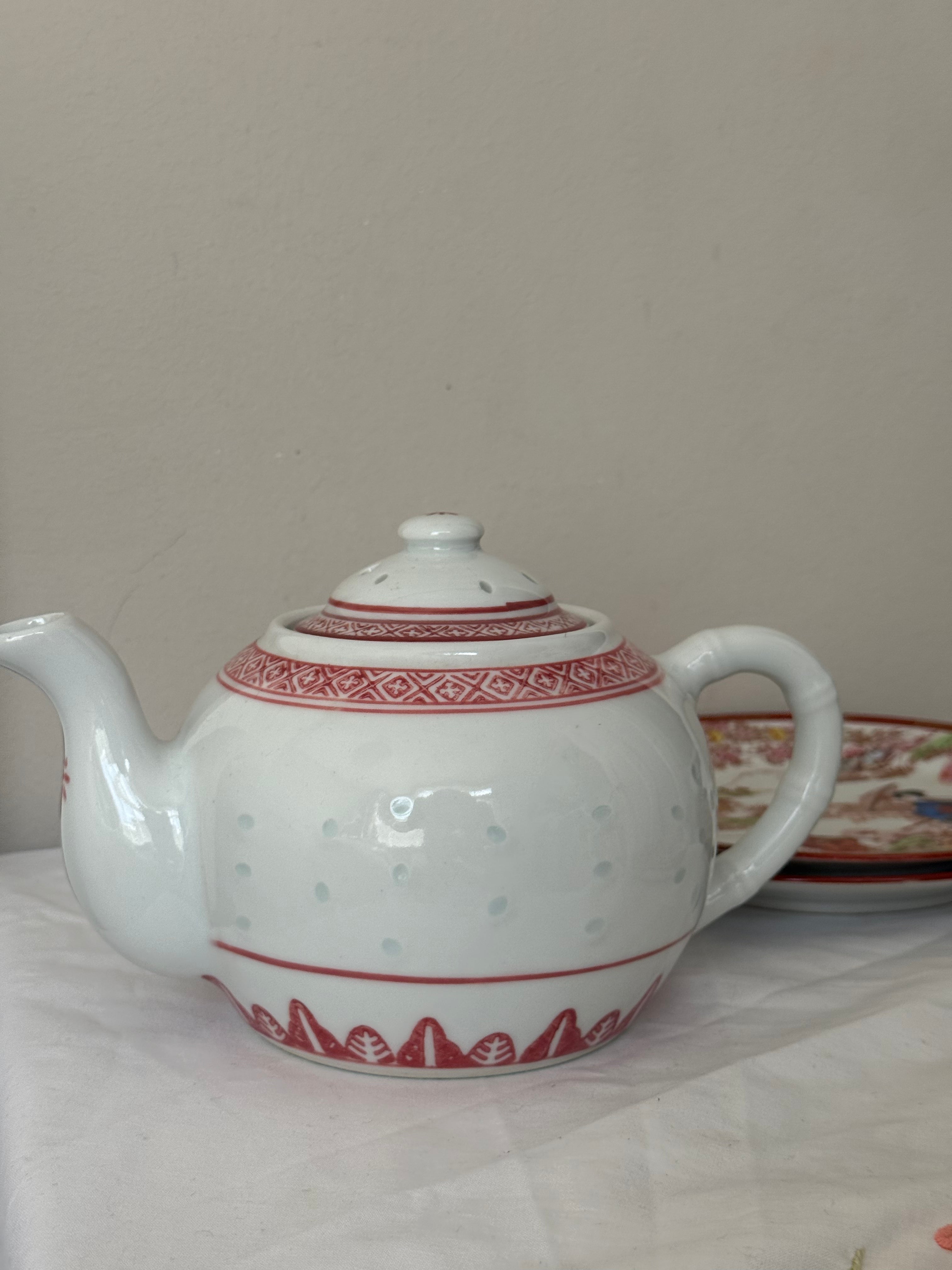 Rode rijstkorrel Theepot uit China