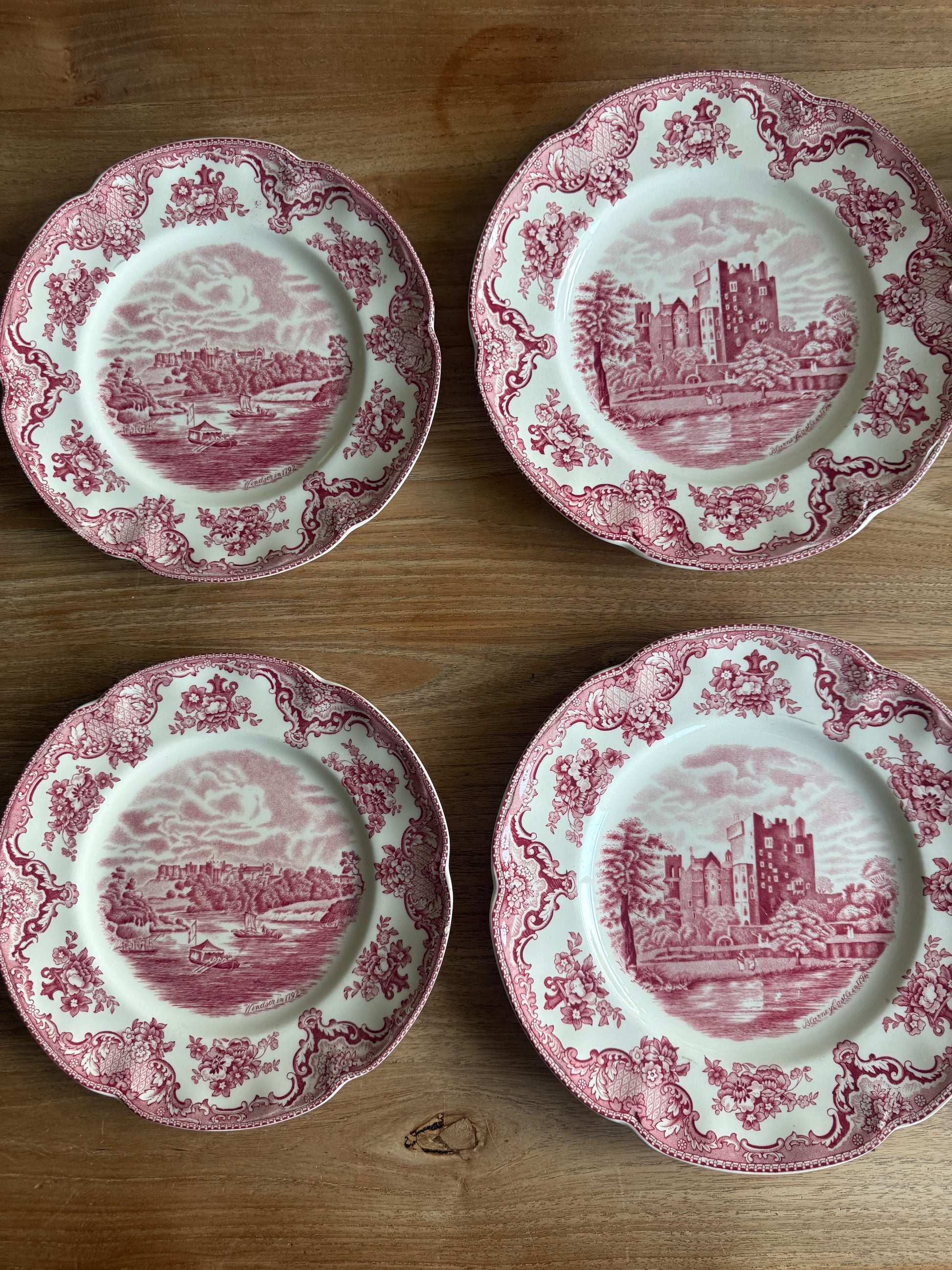 2 gangen roze borden - Johnson brothers England