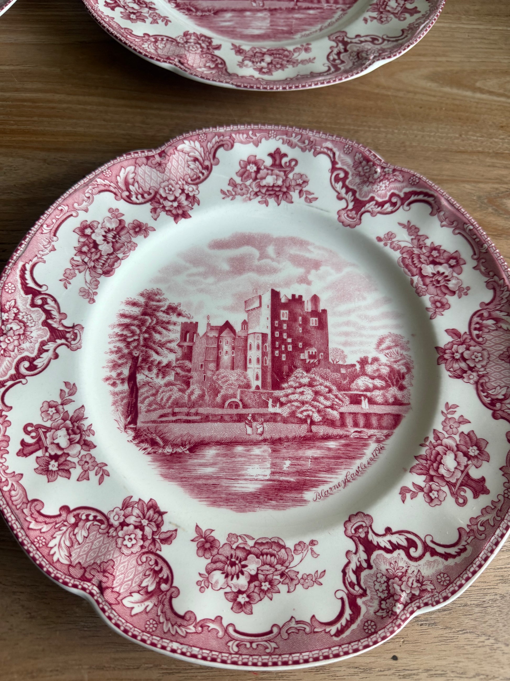 2 gangen roze borden - Johnson brothers England