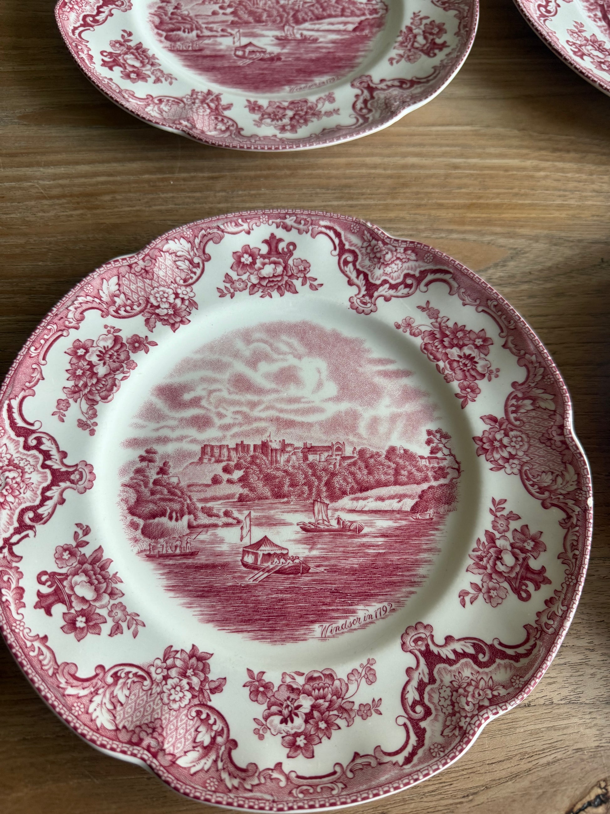 2 gangen roze borden - Johnson brothers England