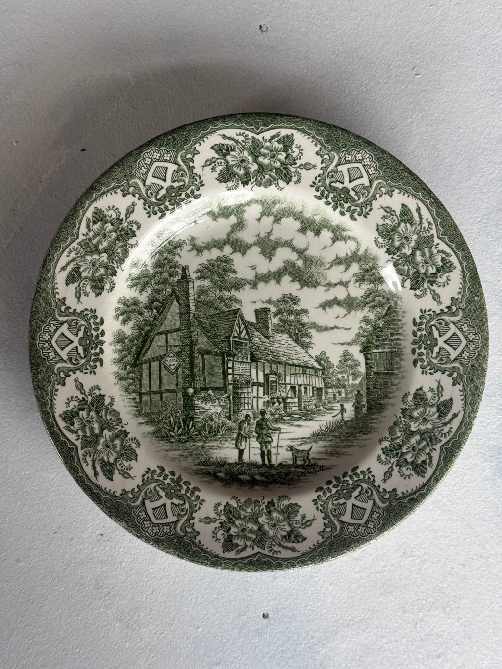 Old inns series borden in groen (4st.) Ironstone England. 16 cm.