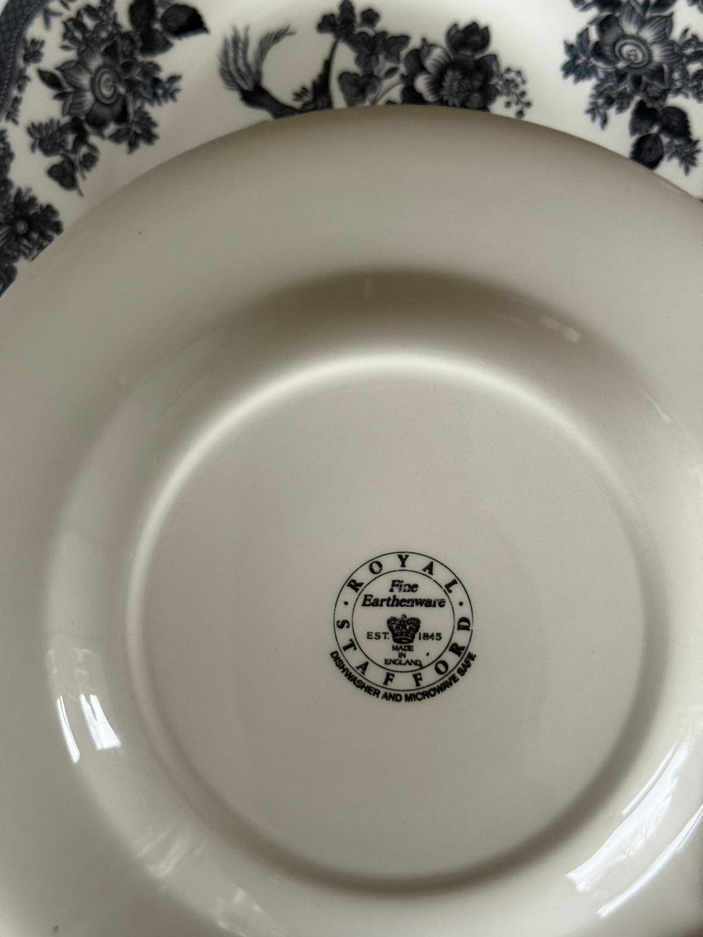 donker grijze bordjes Royal Staffordshire ' Fine earthware'